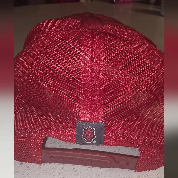 Arkansa Razorback Baseball Cap - Picture 3 of 4